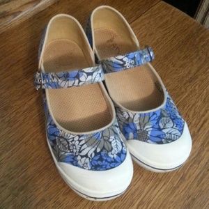 Vegan, Dansko Mary Janes