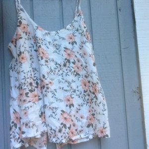 American eagle open back floral tank top neverworn