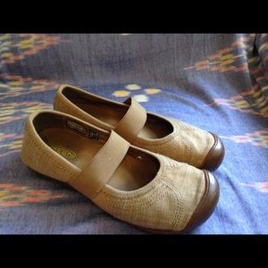 Keen Mary Janes