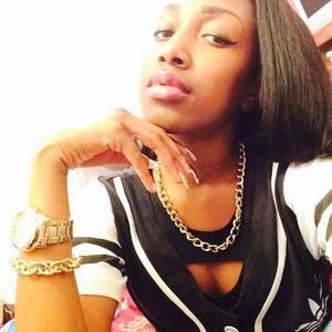 Meet your Posher, Karla