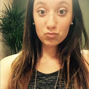 Meet your Posher, Haley