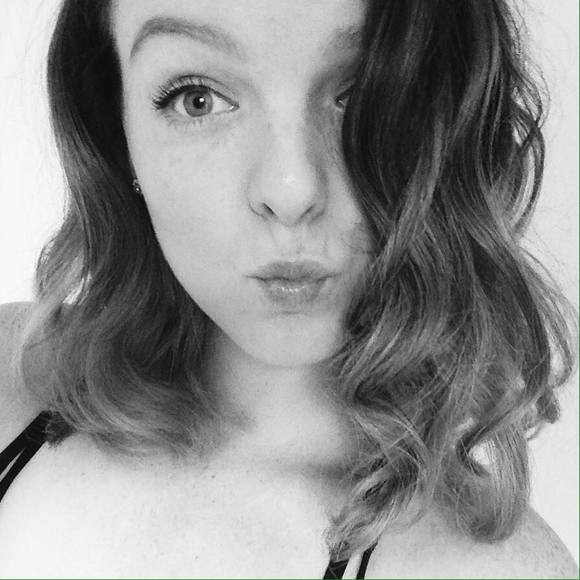 Meet your Posher, Paige