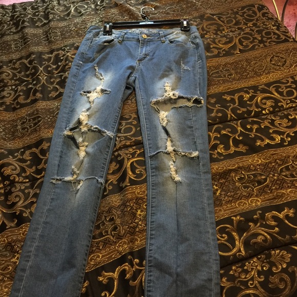 Ripped jeans