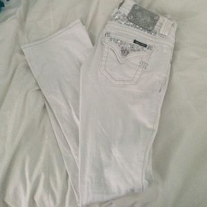 White miss me flare jeans