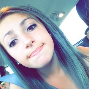 Meet your Posher, Brittney