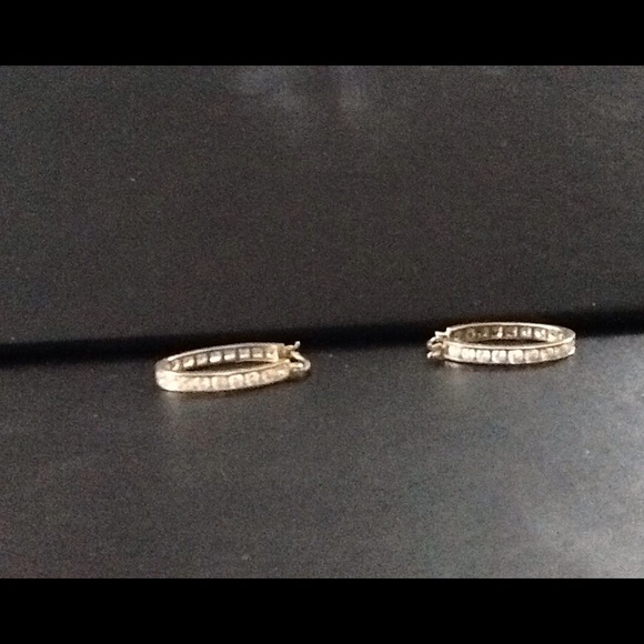 Trade for diamond cross ring