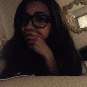 Meet your Posher, Sabrina