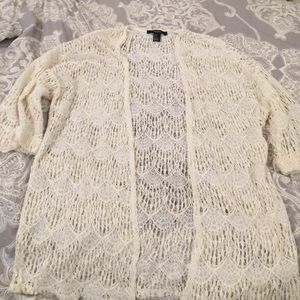 Cream colored light weight kimono.