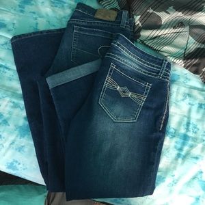 2 pairs of jeans