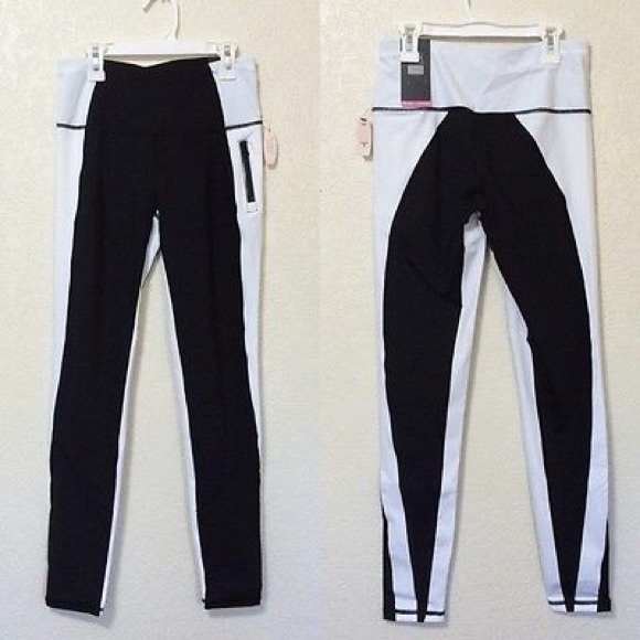 **SOLD** New VSX Sport Victoria's Secret Tights - Picture 4 of 4