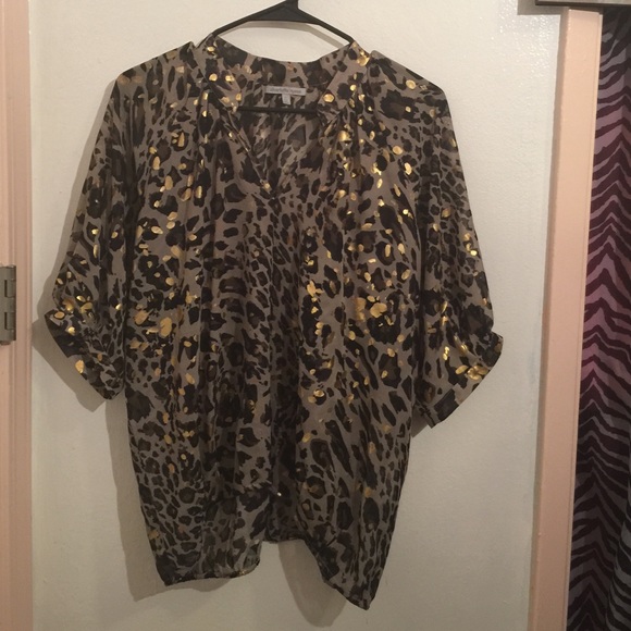 Shirt - Picture 1 of 3