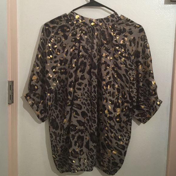 Shirt - Picture 2 of 3