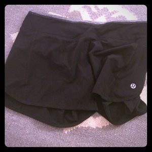Lulu lemon black shorts