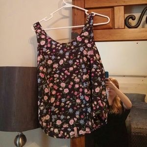 Flower tank top