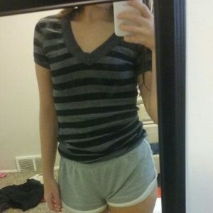 black and gray striped v-neck tee