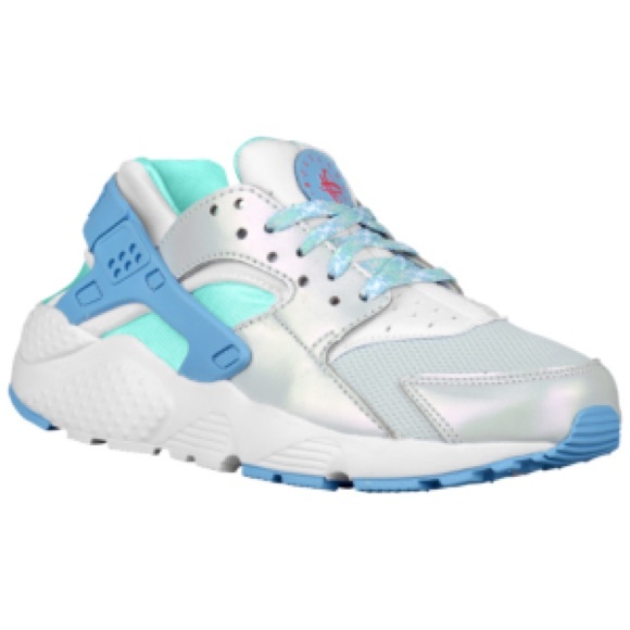 HUARACHES - Picture 1 of 1