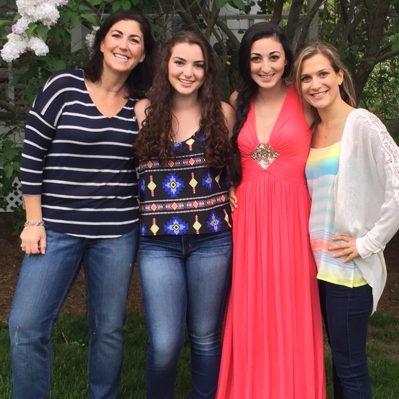 Hi! I'm Jamie 😁😁😁 - Picture 4 of 4