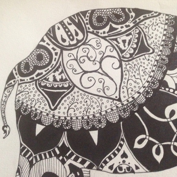 Elephant Line Drawing - Picture 3 of 4