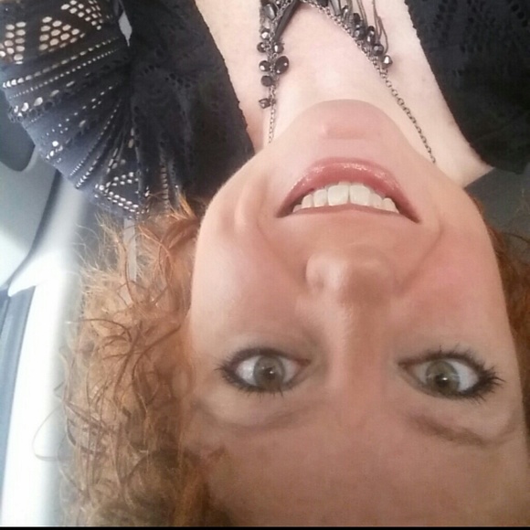 Meet your Posher, Michele