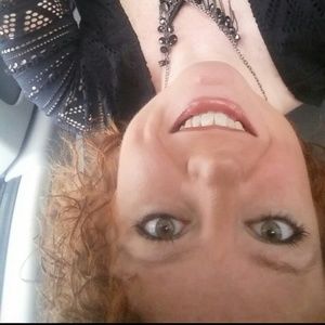 Meet your Posher, Michele