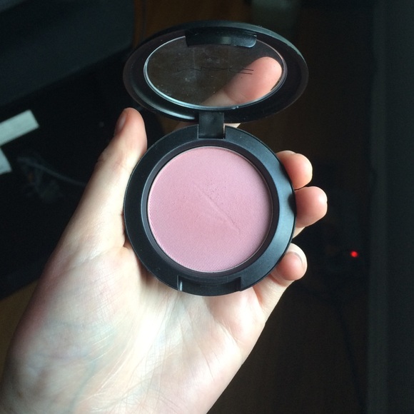 MAC Dame blush