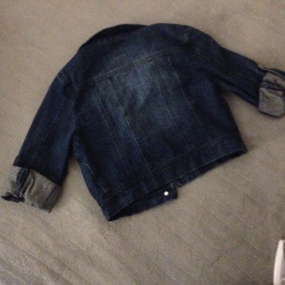 Jean jacket - Picture 3 of 4