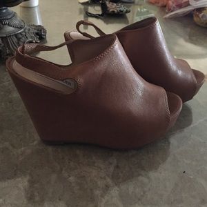 Steve Madden wedges