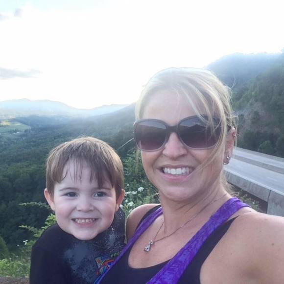 Meet your Posher, Stephanie