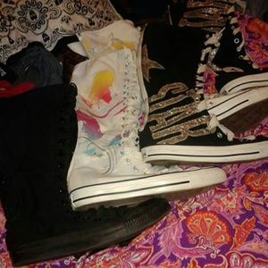 Women's knee high Converse sz 9