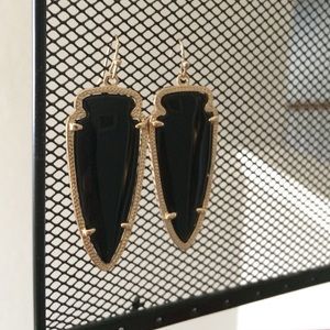 Kendra Scott Skylar Earrings in Black!