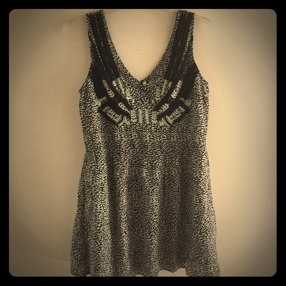 Willow & Clay Dresses & Skirts - Pattern Tribal Dress