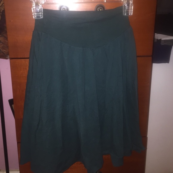 Green American Apparel skirt