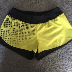 Gently used condition CrossFit short
