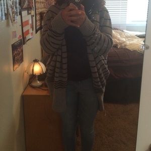 over sized striped grey and black sweater