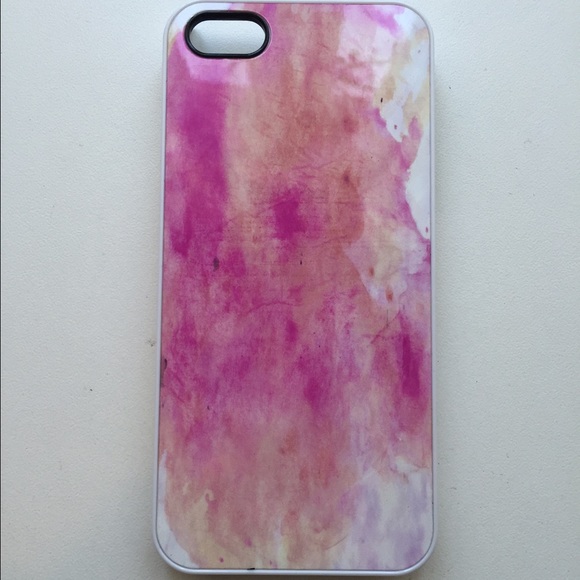 Pink/white hard iPhone 5/5s case