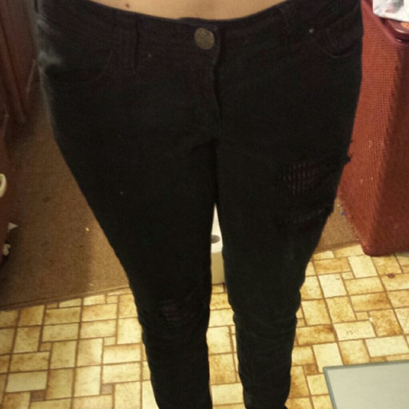 Black skinny jeans