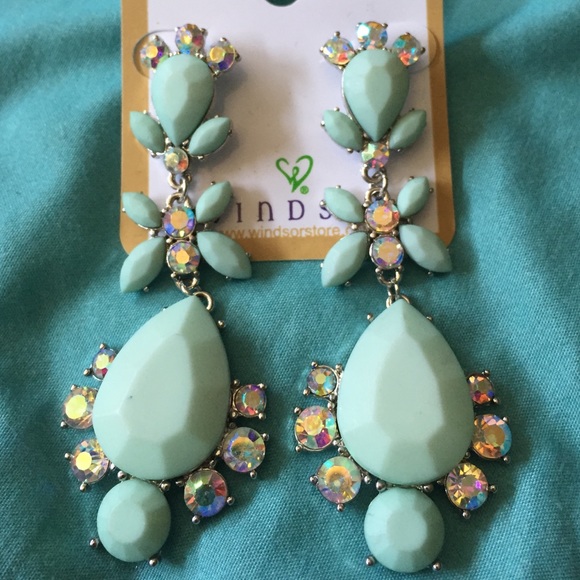 Mint sparkle earrings