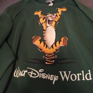 Big green tiger sweatshirt