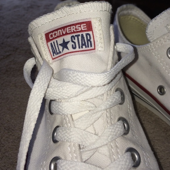 ❌SOLD❌ All white Converse - Picture 3 of 4