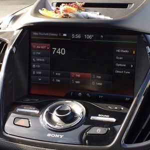 Meet your Posher, Samantha