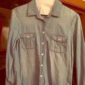 J.CREW ALWAYS CHAMBRAY SHIRT