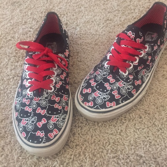 Hello Kitty Vans