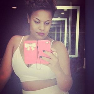 Meet your Posher, Rena