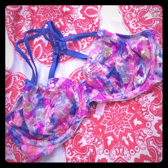 VS Pink Bralette