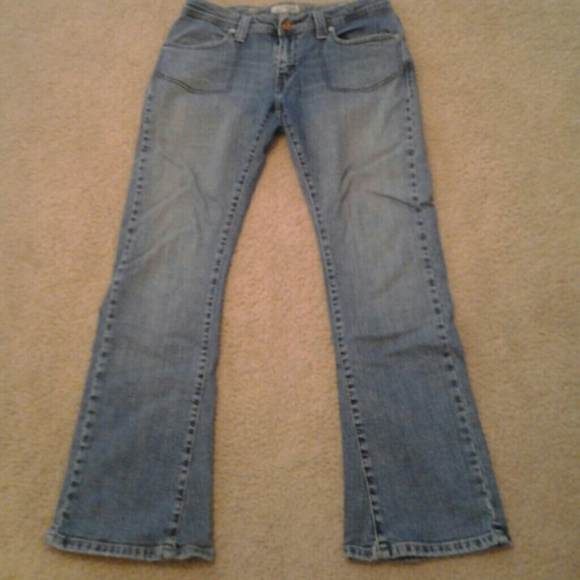 Levi's low flare 542 jeans