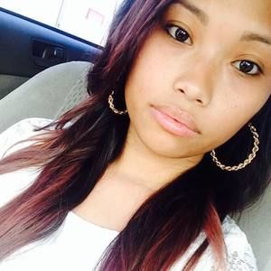 Meet your Posher, Nina