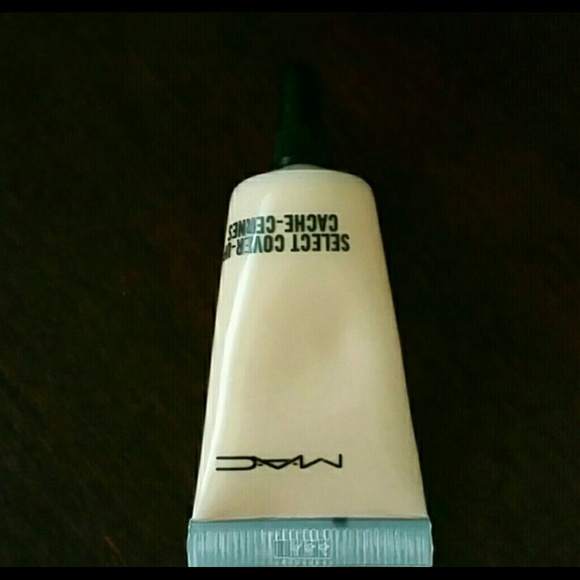Mac select coverup cache cernes corrector NW20