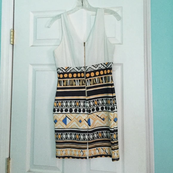 Dress - Picture 2 of 2