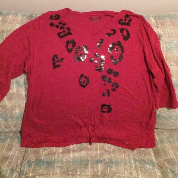 Maroon top with leopard sequins