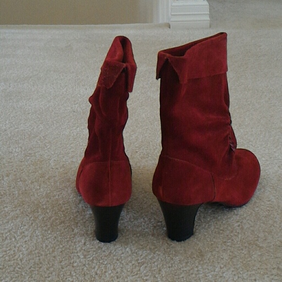 Boot - Picture 3 of 4